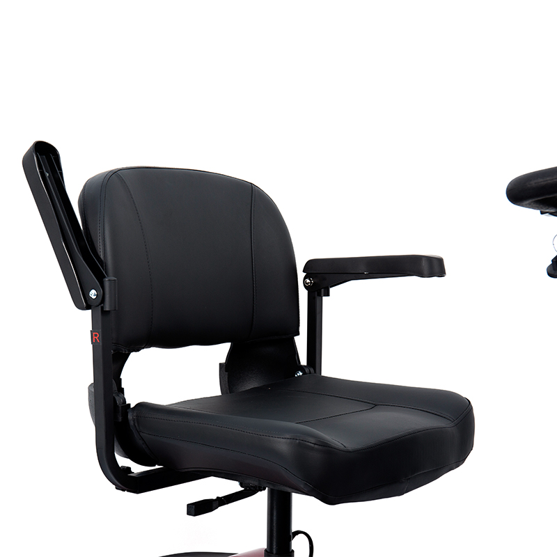 YL-16 4kolový handicapovaný skútr s pohonem do každého terénu